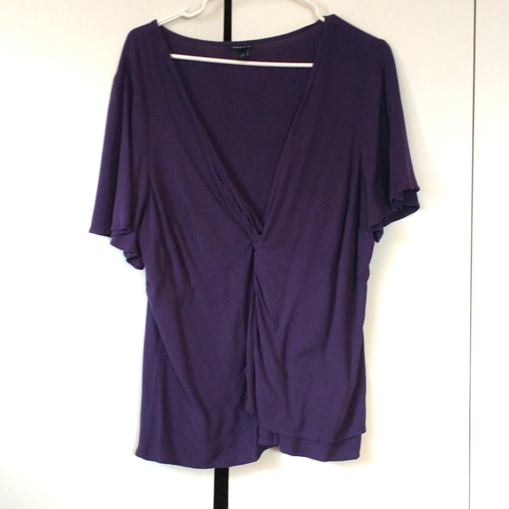 Torrid 2x purple blouse with twist detail and flutter sleeve